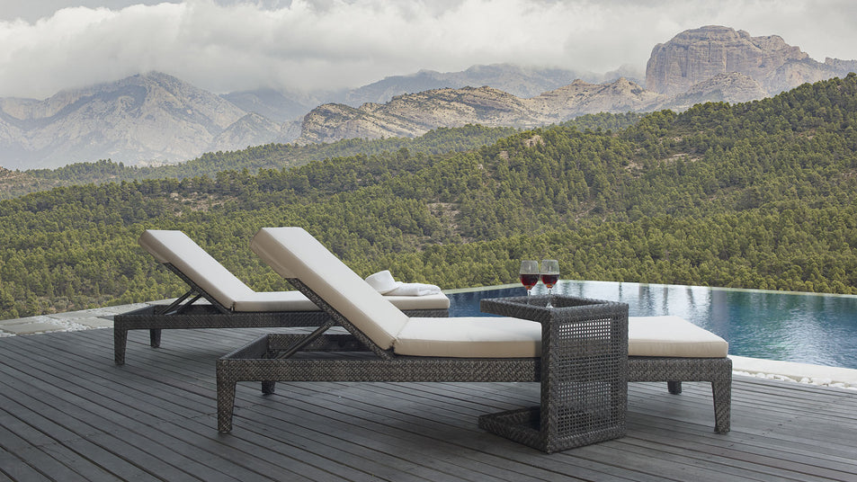 Madison Lounger