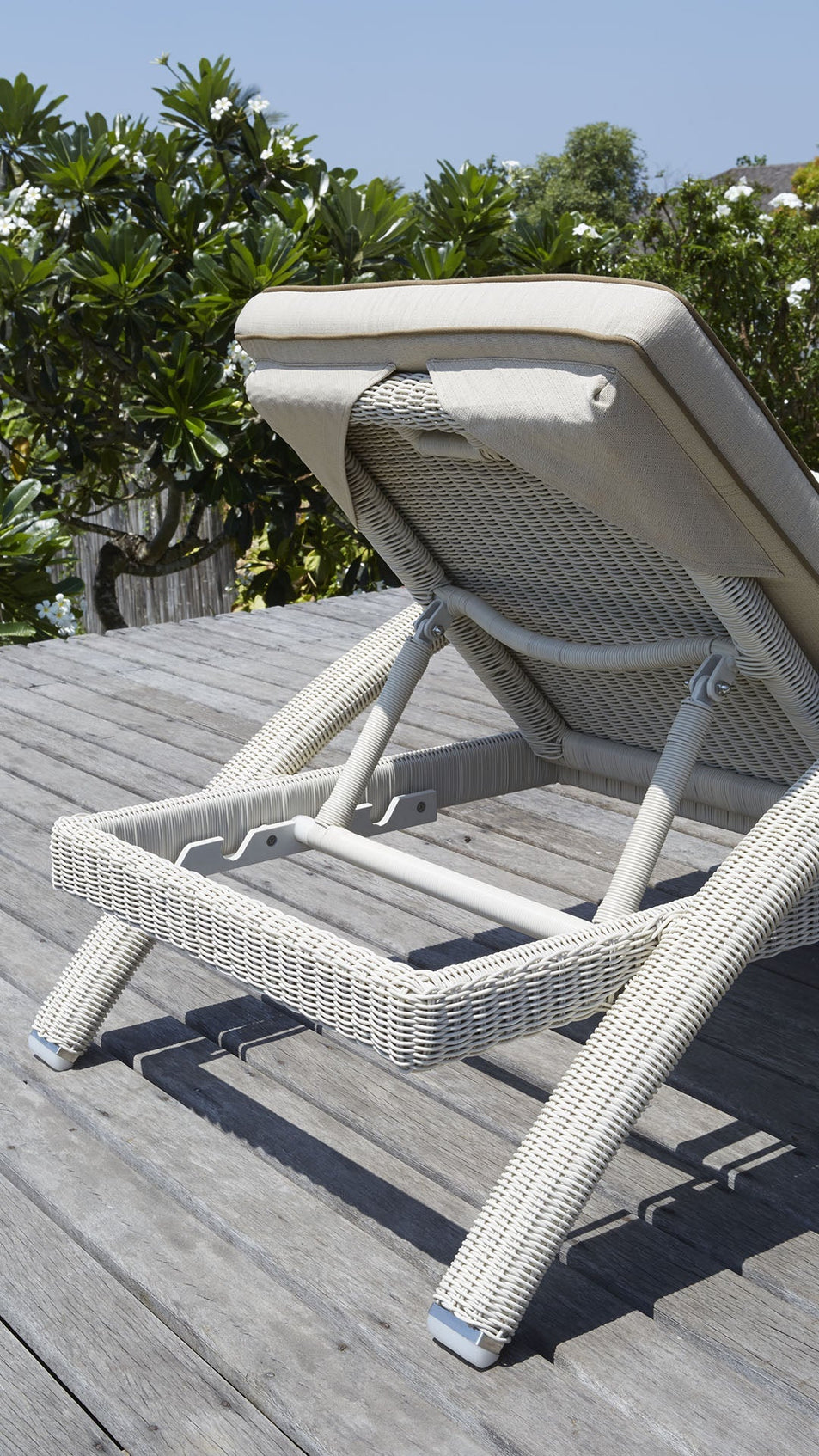 Imperial Lounger