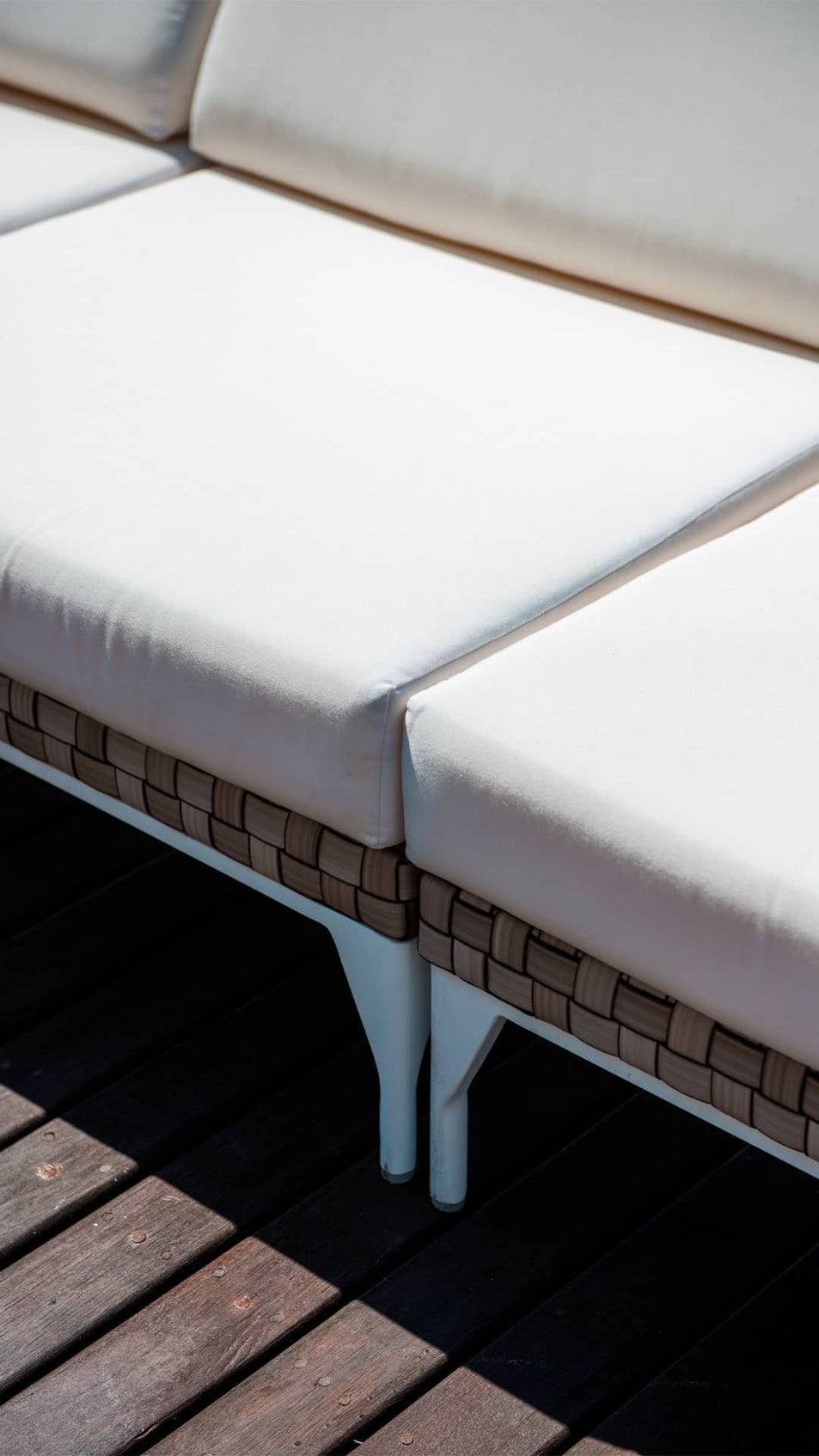Brafta Central Seat