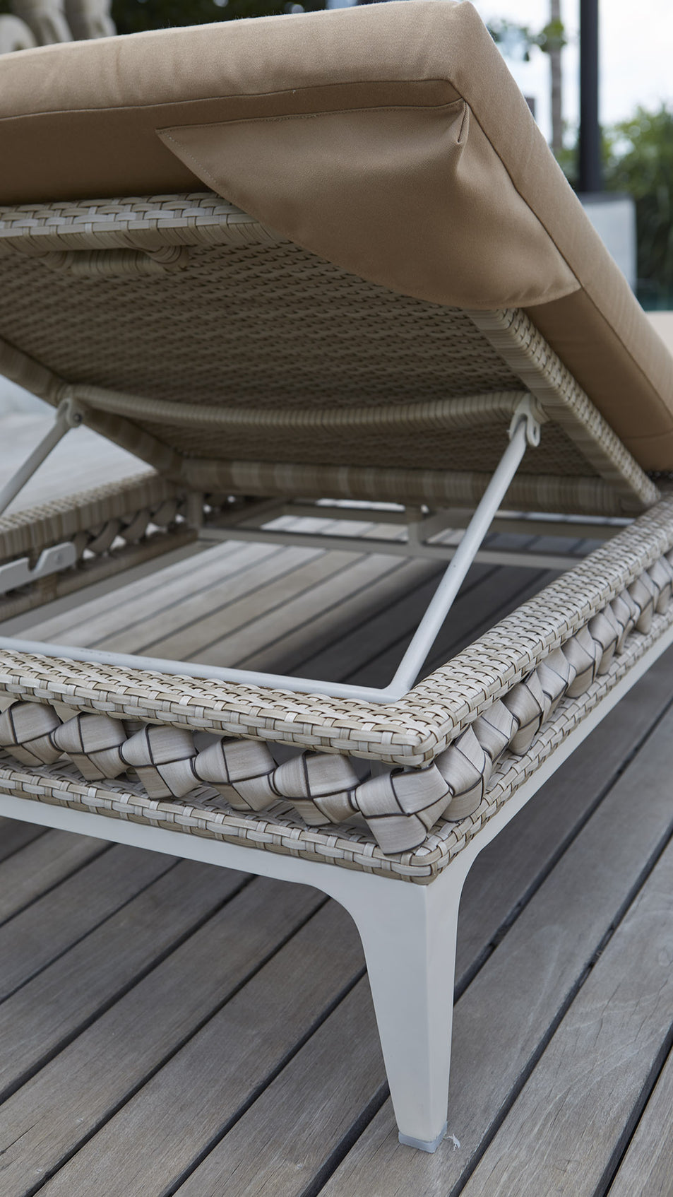 Heart Lounger