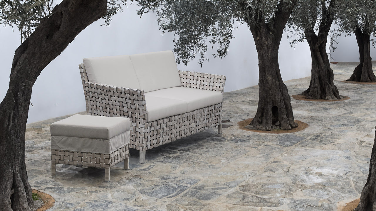 Cielo Loveseat