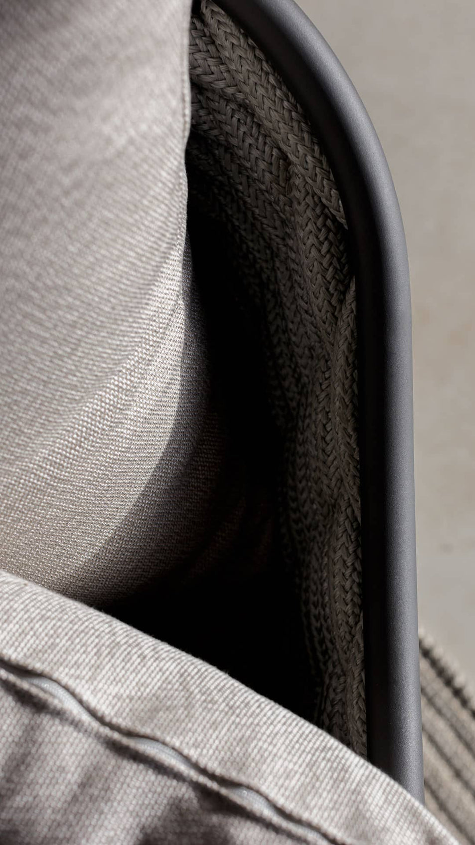 Serpent Loveseat