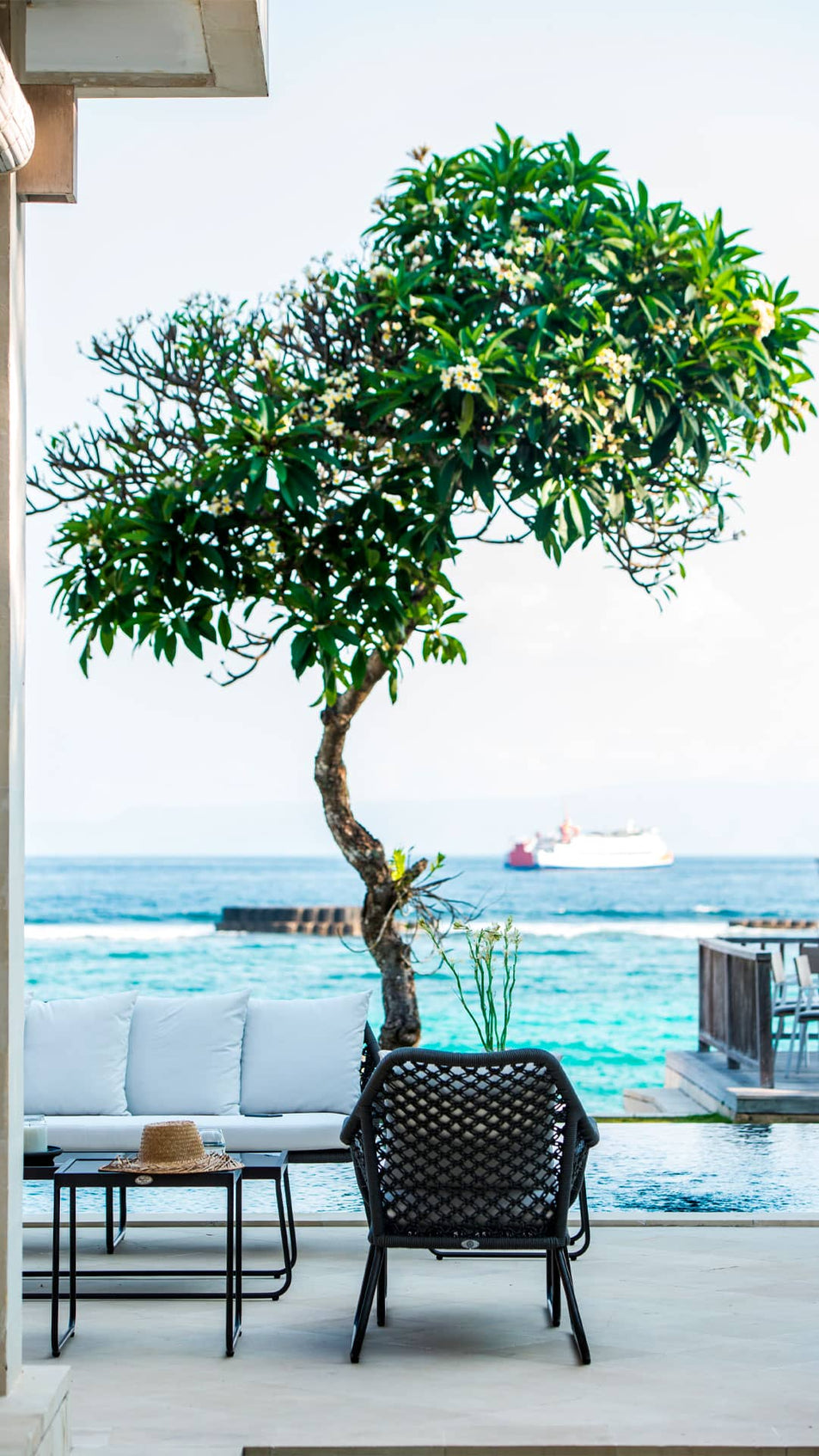 Moma Armchair