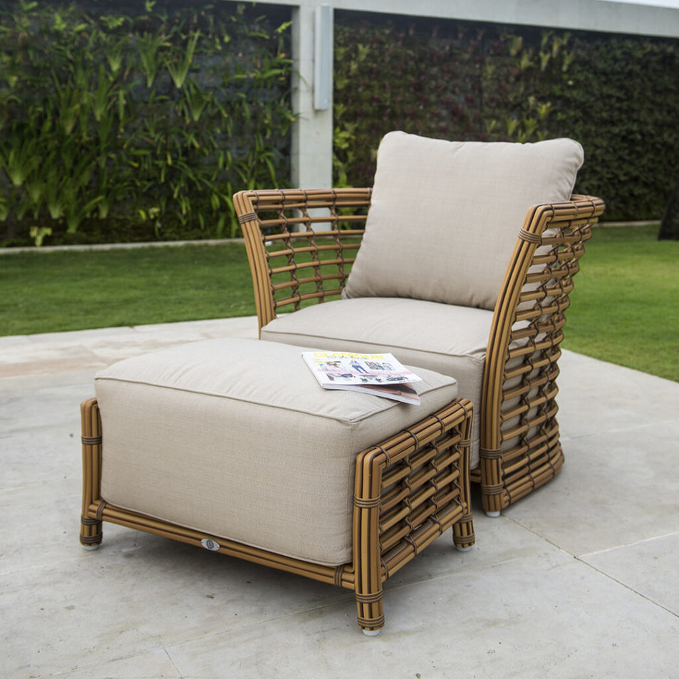 Villa Armchair