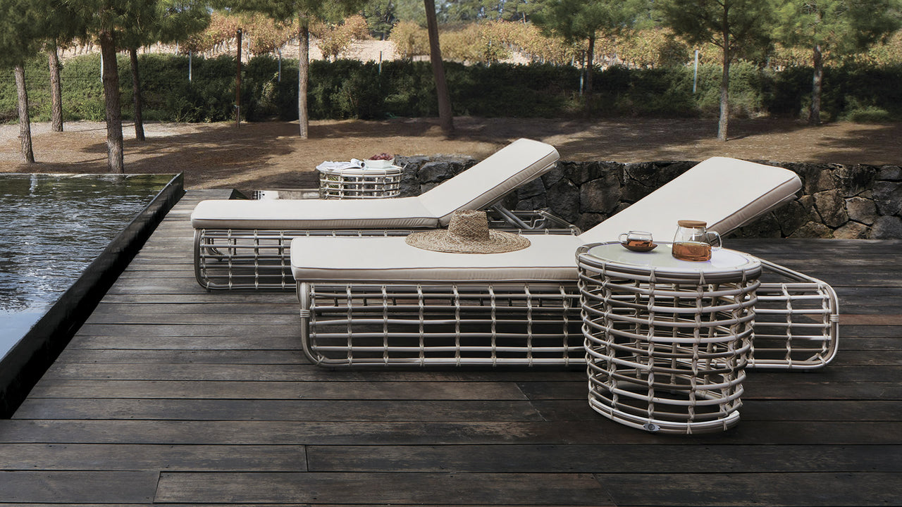 Villa Lounger