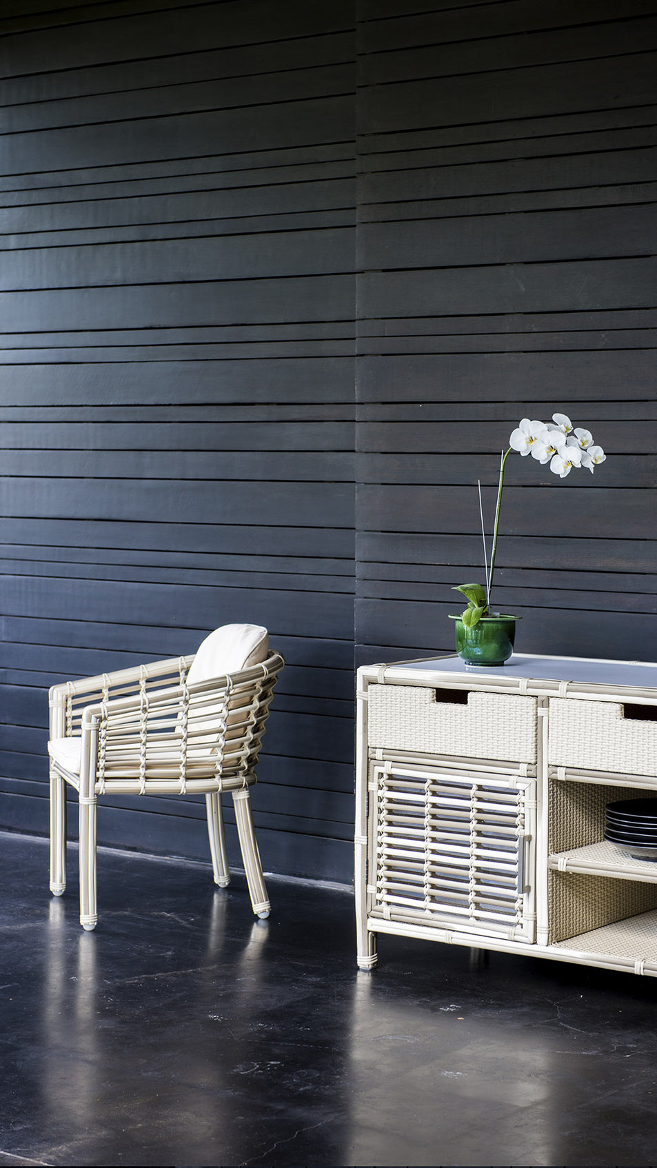 Villa Dining Armchair