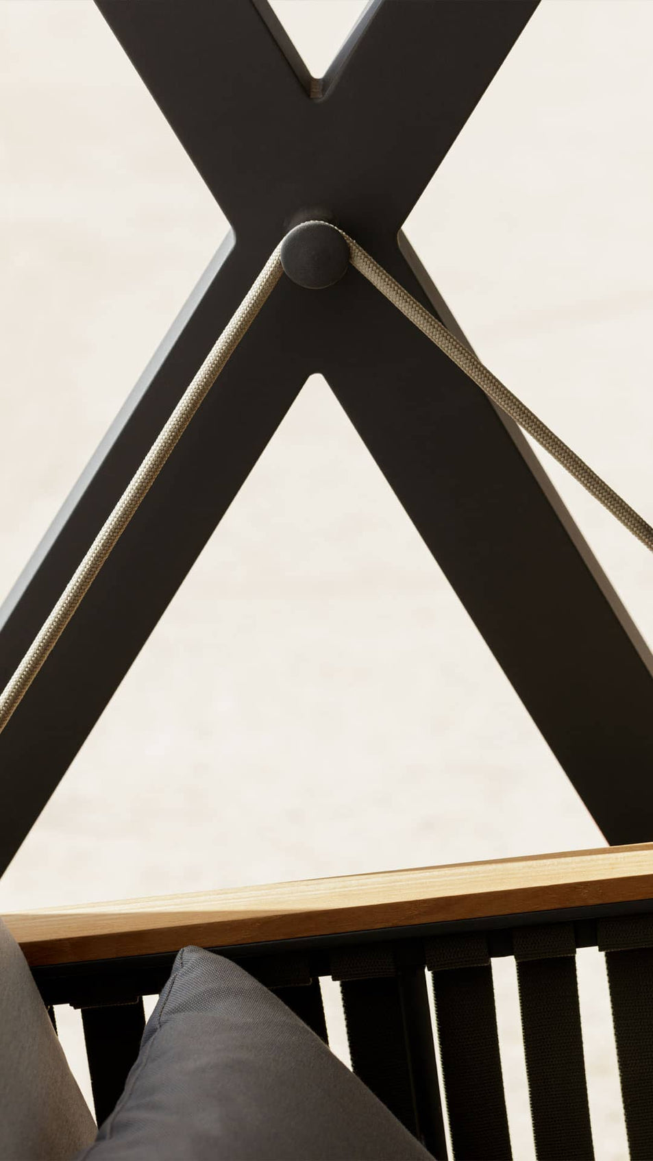 Horizon Hanging Chair