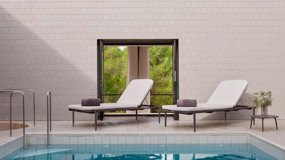 Rodona Lounger