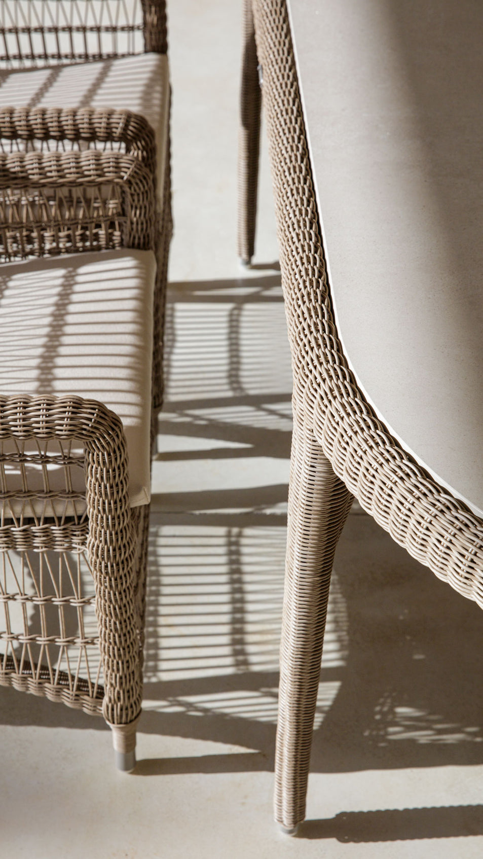 Arena Dining Table 220x100