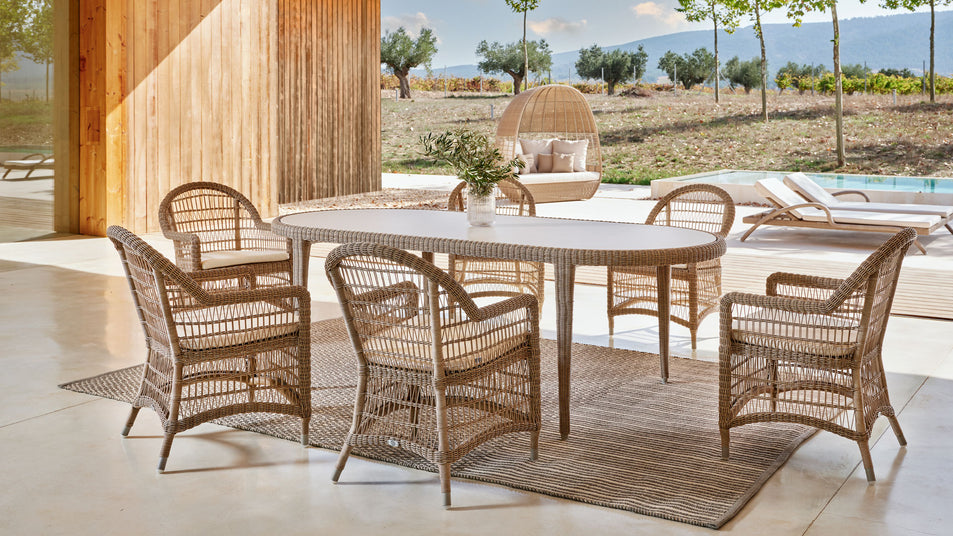 Arena Dining Table 300x100