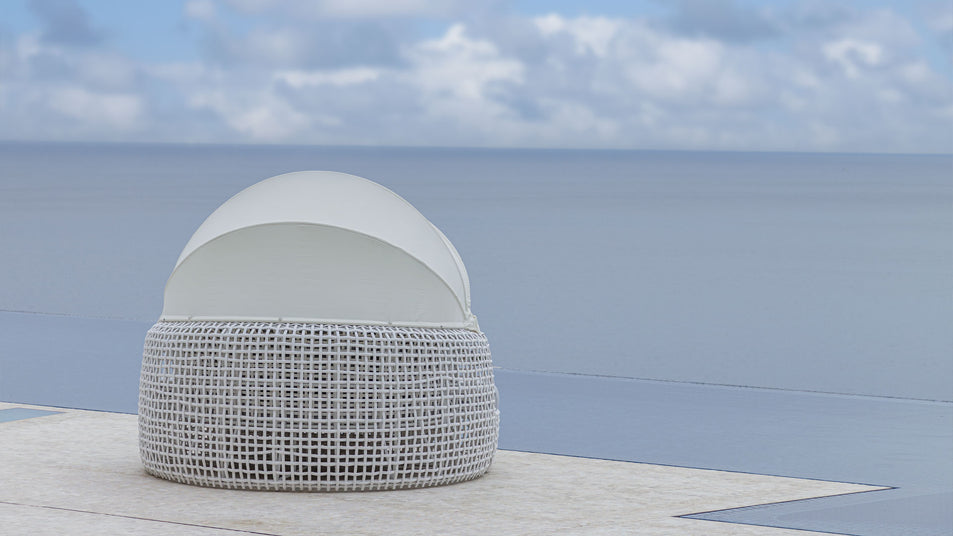 Dynasty Daybed