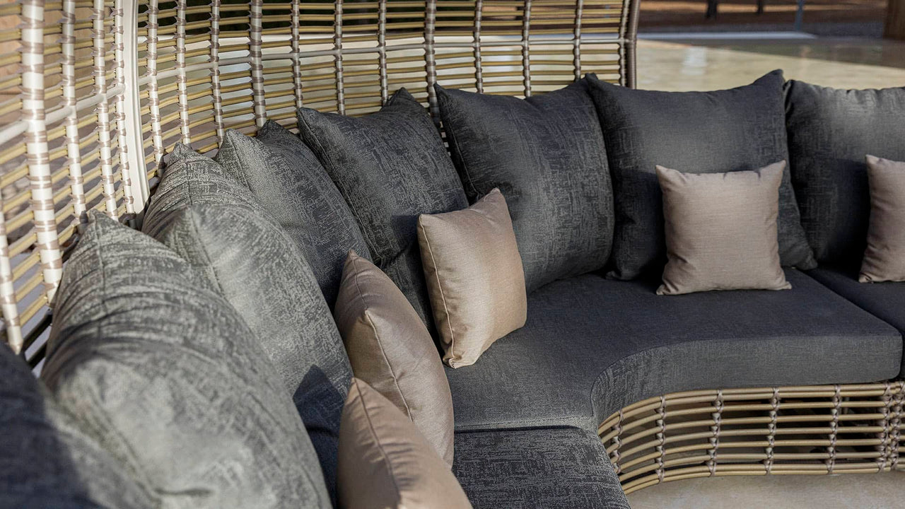 Spartan Daybed