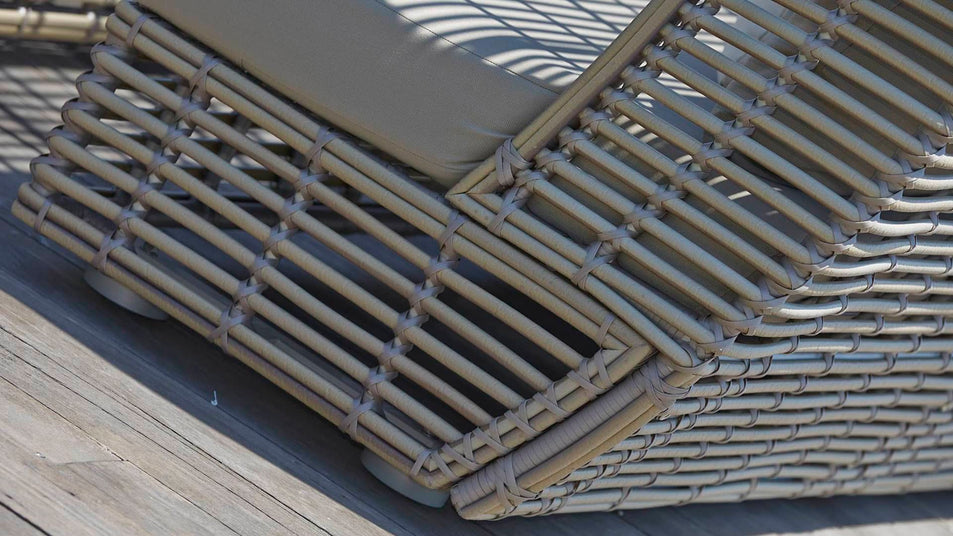 Spartan Daybed