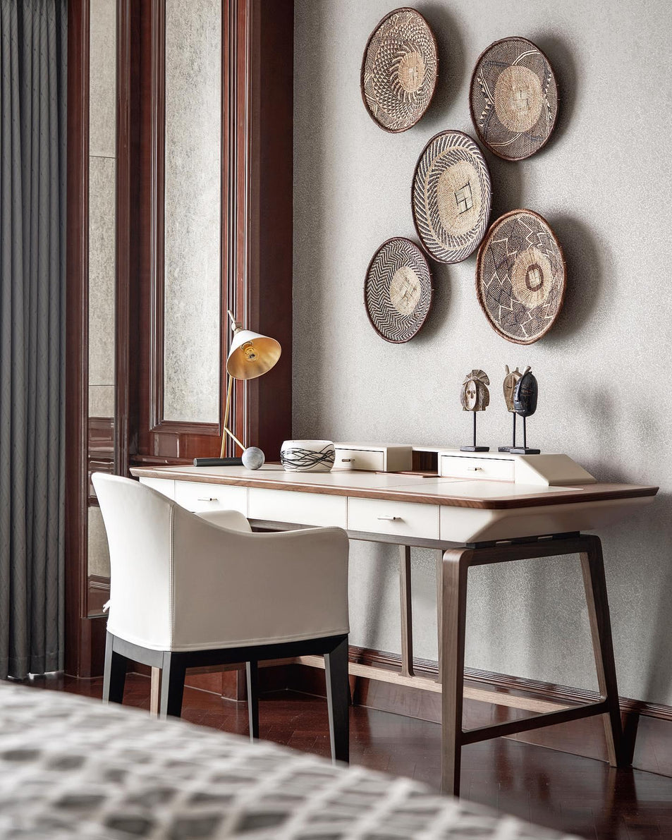 Cleo Table Lamp, a premium Functional light by Visual Comfort & Co. Close - up image of its design.